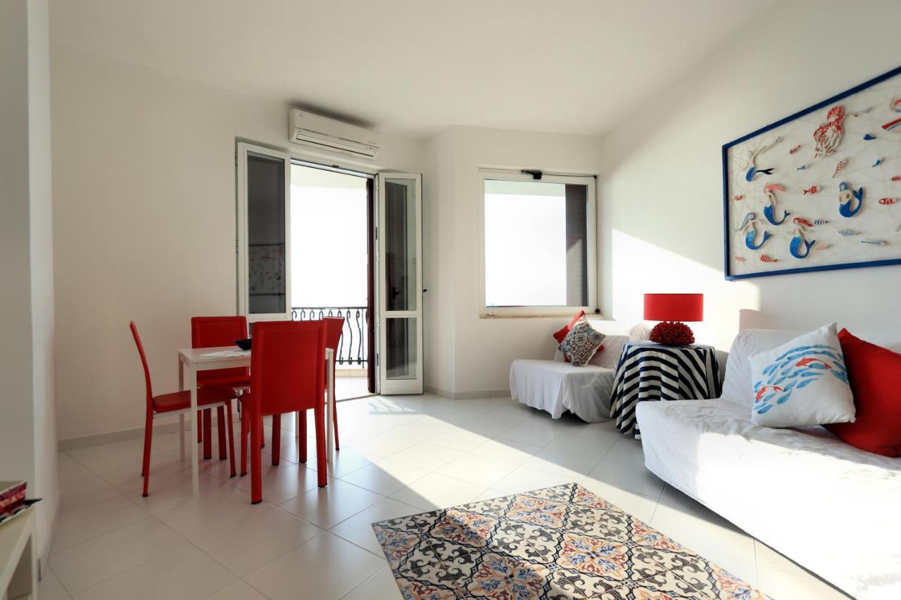 Due Relais - Panoramic Sea View Suites Виетри Экстерьер фото