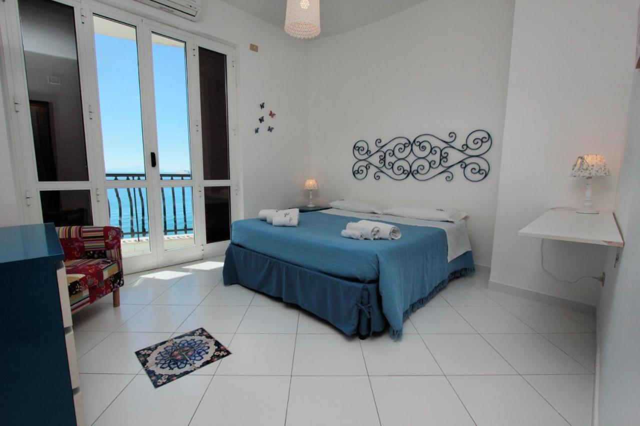 Due Relais - Panoramic Sea View Suites Виетри Экстерьер фото