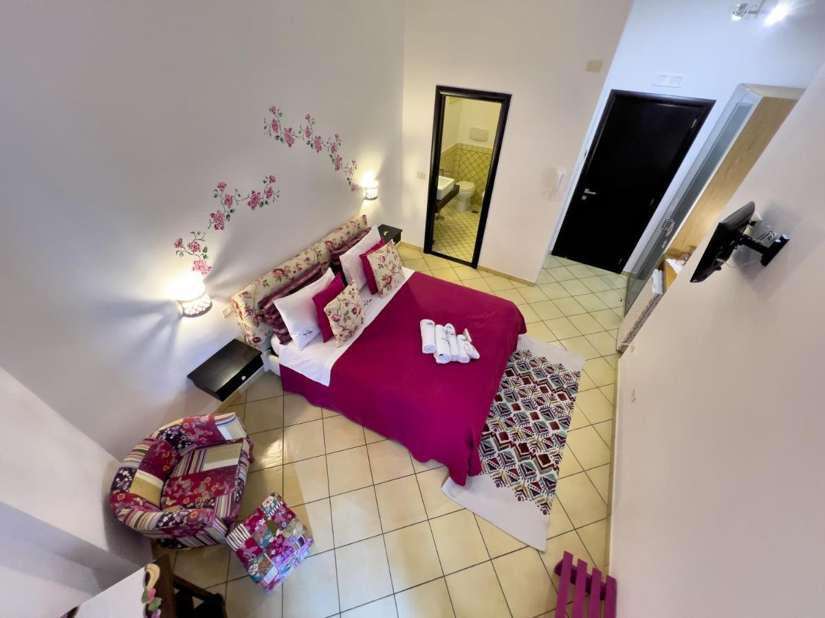 Due Relais - Panoramic Sea View Suites Виетри Экстерьер фото
