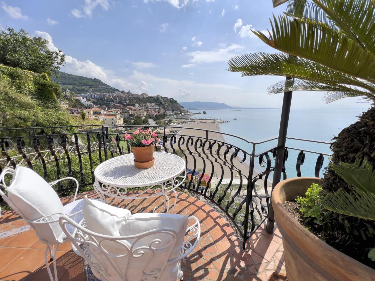 Due Relais - Panoramic Sea View Suites Виетри Экстерьер фото