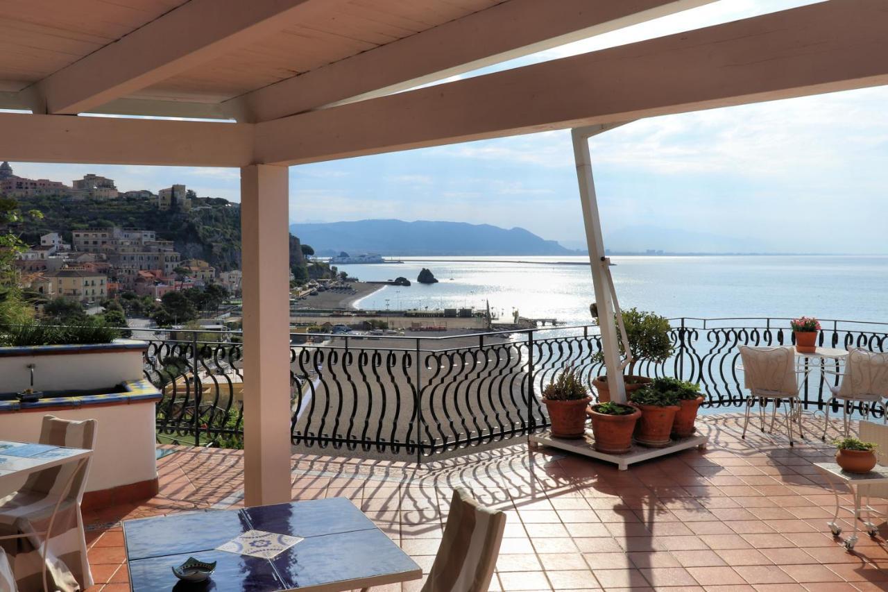 Due Relais - Panoramic Sea View Suites Виетри Экстерьер фото