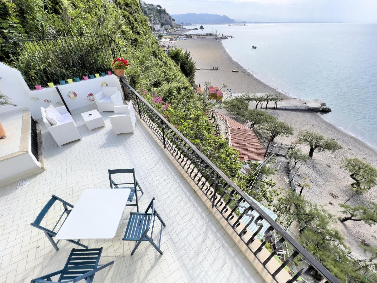 Due Relais - Panoramic Sea View Suites Виетри Экстерьер фото